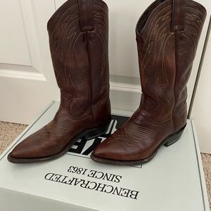 Frye Billy Pull On Dark Brown Boots